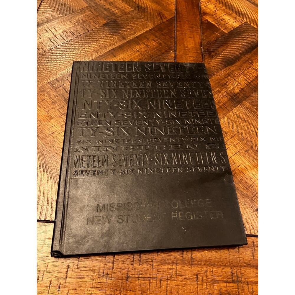 Mississippi‎ College 1976 New Student Register Yearbook Clinton MS Vintage